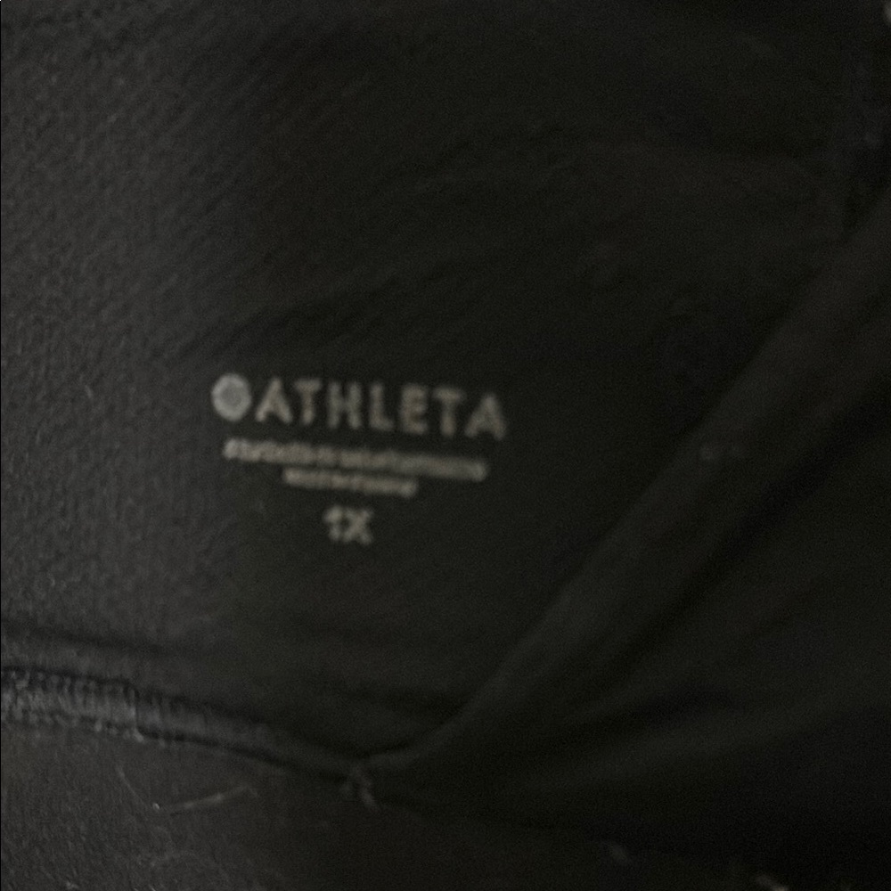 Athleta Black Warrior Longline D-DD sports bra